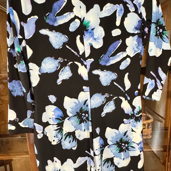 Lauren Ralph Lauren Elegant Floral ‎ Dress - Picture 4 of 4